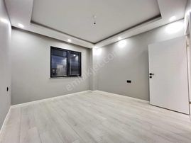 Net'ten Osmangazi'de Aşıroğlu Cad Lüx Satılık 3+1 Bahçe Katı