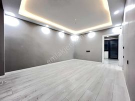 Net'ten Osmangazi'de Aşıroğlu Cad Lüx Satılık 3+1 Bahçe Katı