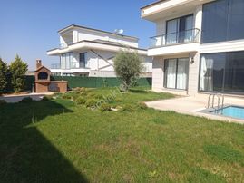 Sahibinden Liparis Hayal Villalarında 5,5+1 Havuzlu Villa