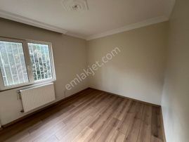 Yahya Kaptan 23 Nisan İlkokulu Karşısında 2+1 Kıralık Daıre