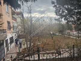 Rıza Acar'dan 572 M² Arsalı 3 Kattlı Köşe Satılık Villa