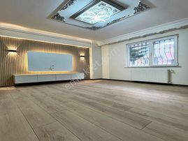 Mehterçeşme Mahallesinde Yüksek Giriş Dubleks Daire