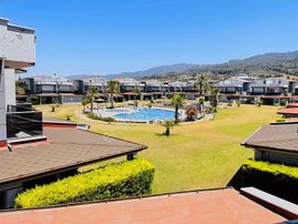 Kuşadası Güzelçamlı Denize 1.5km Oyun Parkı Yüzme Havuz'lu