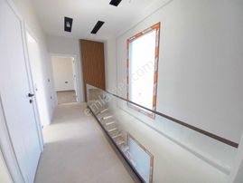 Güzelçamlı 300m2 Arsa İçerisinde Özel Havuz'lu Villa