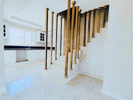 Sahil Siteleri Denize Yürüme Mesafesinde 3+1 Bahçeli Yazlık