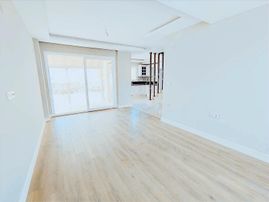 Sahil Siteleri Denize Yürüme Mesafesinde 3+1 Bahçeli Yazlık