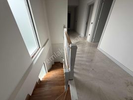 Sapanca Göl Mah. Sahile Yakın Müstakil Havuzlu Villa | Tapu54