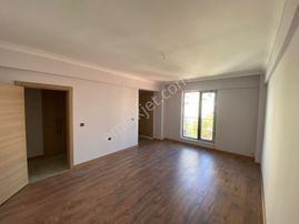 Güventepe1. Sınıf Malzeme Ve İşçilik 3+1 140 M2 Lüx Daireler