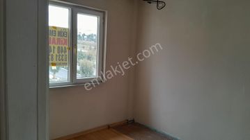 İzkent Yedigöller'de Temiz ,doğalgaz'lı 5.kat Daire