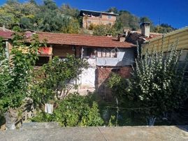 Kuyucak Kayran'da Müstakil Satılık Ev