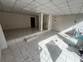 Yalı Gayrimenkul'den Ana Cadde Üzerinde Satılık Ticari Bina