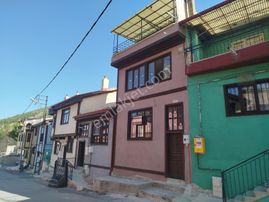 Afyon Merkez De Kale Manzaralı Beton Ev