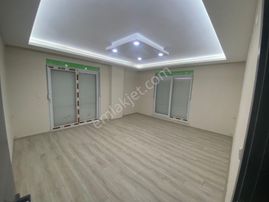 Demirel Mahallesi Kaçmaz Lokazyon 3+1