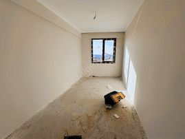 Karaağaçda Geniş Arakat Kısa Sürede Teslim 1+1 Ferah Daire