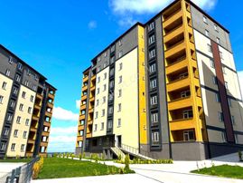 **eryıldız İnşa'tan**%80 Kredi İmkanı**tepe Bölgesinde Butik Site İçinde 100m2 Ultra Lüx 2+1