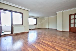 İstinye Maslak89 Sitesinde Geniş, Önü Açık 3+1 Daire