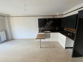 E.g.a'dan Üniversite Karşısı 1+1 Fırsat Sıfır Site Dairesi !!!