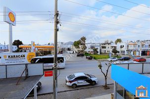 S-a-k-a-l-l-ı-dan Turgutreiste Anayola Sıfır Kiralık Ofis