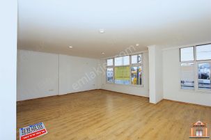 S-a-k-a-l-l-ı-dan Turgutreiste Anayola Sıfır Kiralık Ofis