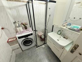 Arap Hasan Mah. 3+1 Şerif Remzi Okulu Karşısı 2. Kat Daire