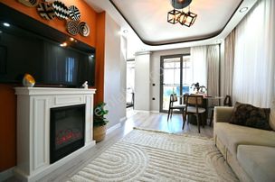 ♫melodi'den İkizçay'da Özel Mimari Tasarımlı Ön Köşe Konumda Ara Kat Ayrı Mutfaklı 2+1 Daire