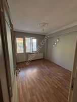 Yalova Merkez De Mükemmel Konumda İçi Yenilenmiş 140m2 3+1