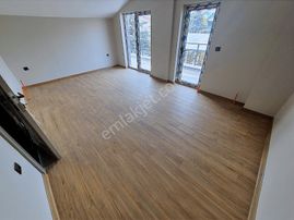 Arel'den Yenibina Ön Cph Ayrı Mutfak Teras Manzaralı Dubleks 3+1