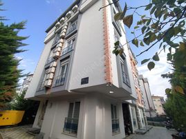 Ahatlı'da 1+0 Paylaşımlı Oda