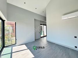 Yaşa Gyd - Site İçi Yeni Lüks 4+1 Havuzlu Satılık Villa