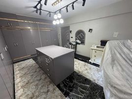 15 Temmuz'da Merkezi Konum'da Masrafsız İçi Full+ Full Villa