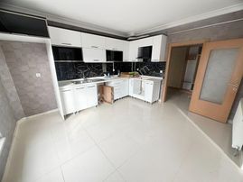 Pamuklar Kızıcahamam Cadde Üzeri Ful Yapılı Geniş Kiralık 3+1