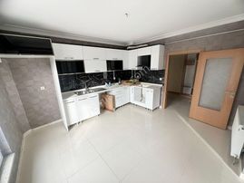 Pamuklar Kızıcahamam Cadde Üzeri Ful Yapılı Geniş Kiralık 3+1