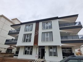 Yenikent Satılık 4+1 Daire Full Yapılı +depolu Mustafa Kemal Mah.vural Baylan Bulv.cephe