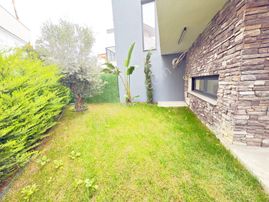 Kuşadası Satılık Soğucakta Özel Havuzlu 3+1 Villa