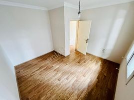 Yükselden Altınkumda Satılık 150 M2 Ara Kat Full Kredi Satılık 3+1 Daire