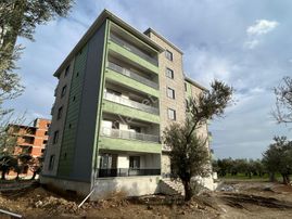 Yükselden Kadıköy Site İçinde Yerden Isıtmalı Öncephe 1+1 Daire