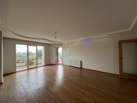 Cennetayağı Yürüyüş Yolunda Ara Kat 3+1 Doğalgazlı Kiralık Daire