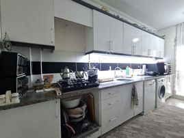 Recep Ümit'ten Kumlubelde Satılık Özel Garajlı Asansörlü Ebev.banyolu 145 M2 3+1 Ara Kat Daire