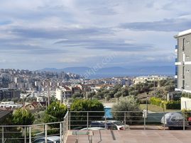 Kuşadası Egemahallesinde Satılık 3+1 Daire