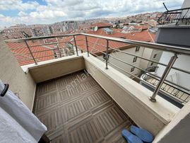 Vatan'dan Aktepe Stadı Arkası Genç Bina Lüks Yapılı Satılık 3+1 Katta Tek Daire