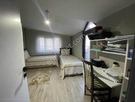 Remax Leon Emek Te Ferah Ve Kullanışlı 3+1 Satılık Dubleks Daire