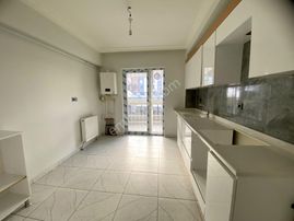 Yıldıztepe, Ana Cadde Üstünde, Giriş Kat, 3+1, Kilerli Daire!