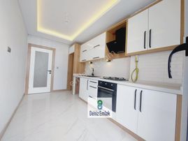 Denizden Akçayda Denize 100 M Öncephe Geniş Satılık 4+1 Dubleks Daire .