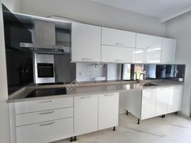 Kayapa Çamlık Blv 30 Ağustos Mah Satılık Bahçekatı 3+1xl Daire