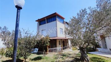 Rw Nefes'ten Gömeç Karaağaç Sahilde Bakımlı 3+1 Tripleks