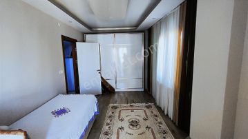 Rw Nefes'ten Burhaniye Öğretmenler Mah.de Emsalsiz 4+1 Tripleks