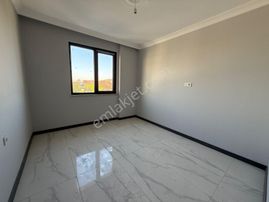 Yön Group'tan Uzpark Sitesinde 3+1 Daire