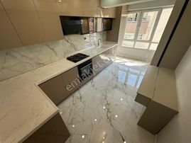 Sincan Andiçen Mh De 3+1 Katta Bağımsız Full Yapılı Daire