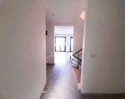 Rw Nefes' Ten Her Kattan Deniz Manzaralı Tripleks Fırsat Villa