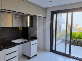 Rw Nefes' Ten Pelitköy' De Denize Sıfır Ultra Lüks Villa